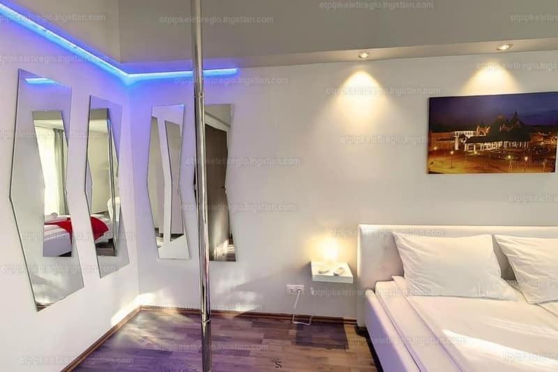 Velnoek Luxus Apartman Makó エクステリア 写真