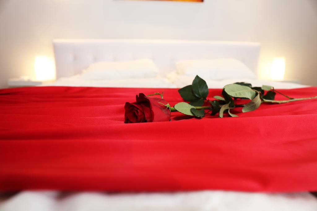 Velnoek Luxus Apartman Makó エクステリア 写真